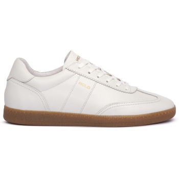 sneakers hold white |