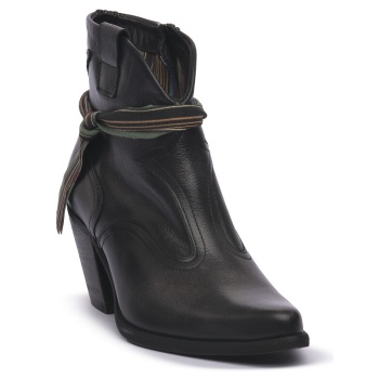 μποτάκια/low boots felmini nero lavato |