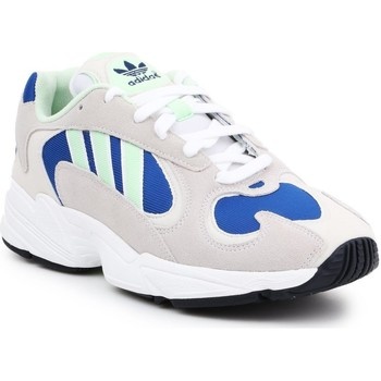 xαμηλά sneakers adidas adidas yung-1 σε προσφορά