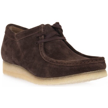 μπότες clarks wallabee brown σε προσφορά