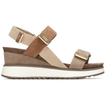 xti μπεζ χαμηλή πλατφόρμα 142822