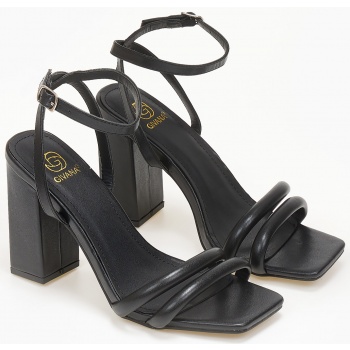 πέδιλα με στρογγυλά λουράκια σε καρέ