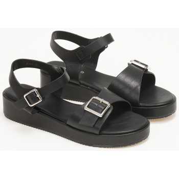 σανδάλια flatform με μεταλλική