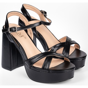 πέδιλα με ψηλό τακούνι - μαύρο