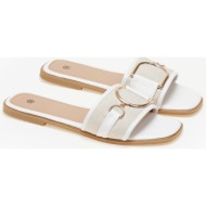  flat ανοιχτά σανδάλια με φάσα και μεταλλική λεπτομέρεια - λευκό