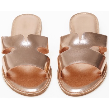 φλατ εξώφτερνα σανδάλια με φάσα και