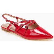 μυτερές εξώφτερνες μπαλα...