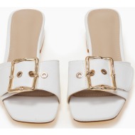  χαμηλά mules με αγκράφα - λευκό