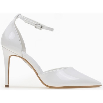 ψηλές μυτερές γόβες λουστρίνι με