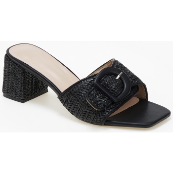 mules με ψάθινο σχέδιο και χοντρό