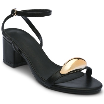 χαμηλά πέδιλα με χοντρό τακούνι και