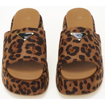 πλατφόρμες με φάσα και μεταλλική