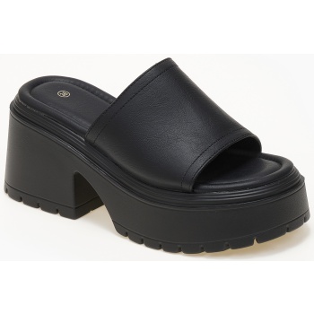 γυναικεία flatform με ψηλή σόλα και