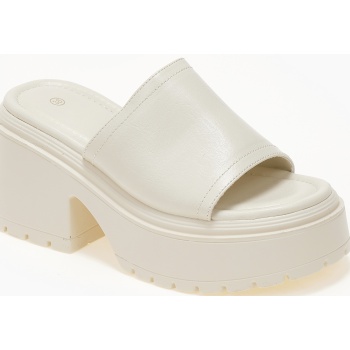 γυναικεία flatform με ψηλή σόλα και