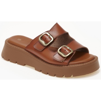 γυναικεία σανδάλια flatform με ψηλή