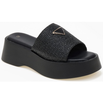 πλατφόρμες με ψάθινο σχέδιο και