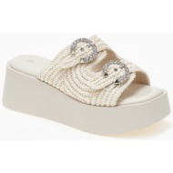 πλατφόρμες με ψάθινο σχέ...