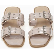  εξώφτερνα σανδάλια με αγκράφες και τρουκς - μπεζ