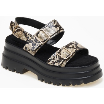 ψηλά σανδάλια flatform με chunky σόλα 