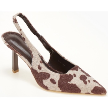 slingback γόβες με ιδιαίτερο τακούνι 