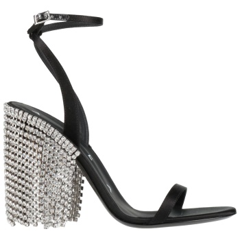 area παπουτσια πέδιλα