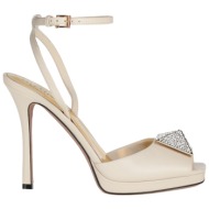  valentino garavani παπουτσια πέδιλα