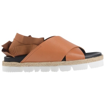 stiù παπουτσια πέδιλα