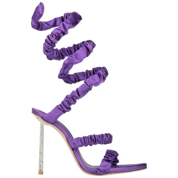 le silla παπουτσια πέδιλα