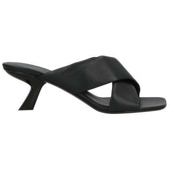 ferragamo παπουτσια πέδιλα