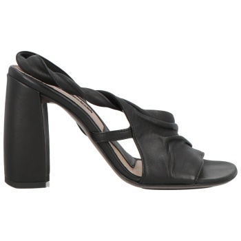 malloni παπουτσια πέδιλα