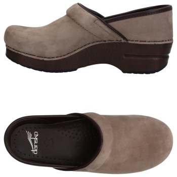 dansko παπουτσια μουλάρια και τσόκαρα