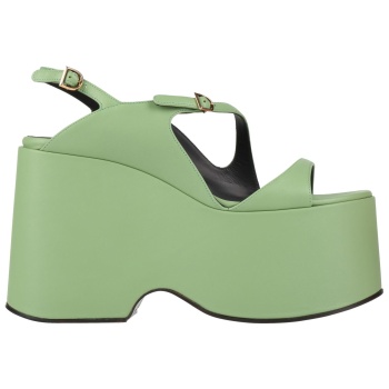 del core παπουτσια πέδιλα