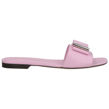 ferragamo παπουτσια πέδιλα