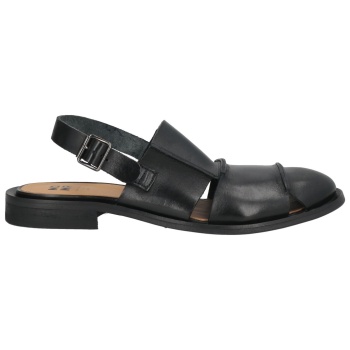 moma παπουτσια πέδιλα