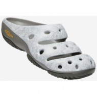  white patterned slippers keen yogui - men