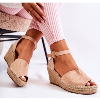 comfortable women`s sandals on wedge
