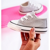  children`s sneakers tied rose silver wella