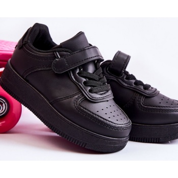 children`s sport shoes with velcro σε προσφορά