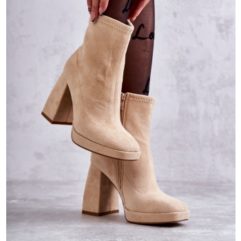 women`s suede boots on high heel light σε προσφορά