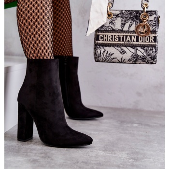 elegant suede boots on a post black σε προσφορά