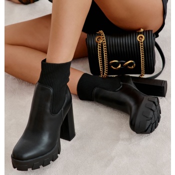 women`s leather boots with a sock black σε προσφορά