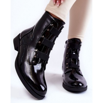 lacquered warm boots on flat heel black σε προσφορά
