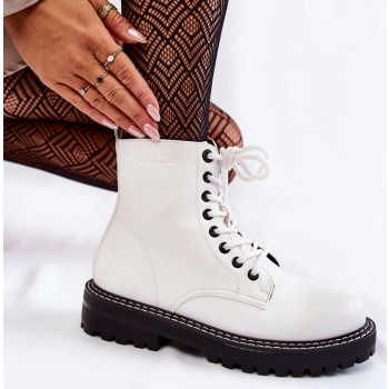 women`s boots on the platform big star σε προσφορά