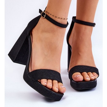 shiny sandals on a massive heel black σε προσφορά