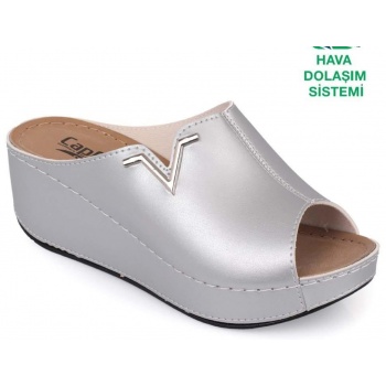 capone outfitters mules - silver - wedge σε προσφορά