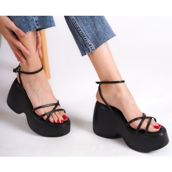 capone outfitters sandals - black  σε προσφορά