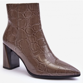 leather patent heeled shoes sbarski σε προσφορά