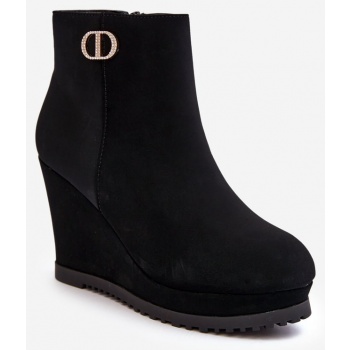 women`s wedge ankle boots with small σε προσφορά