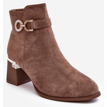 fashionable women`s brown suede ankle σε προσφορά