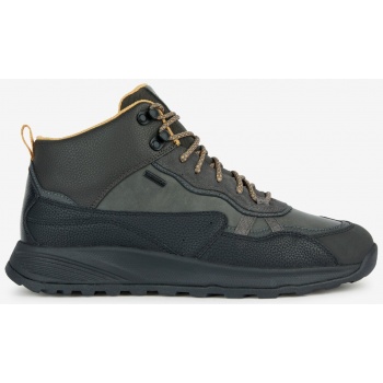 grey and black men`s ankle sneakers σε προσφορά